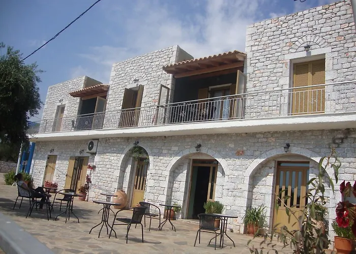 招待所 Kafiona Pírgos Dhiroú
